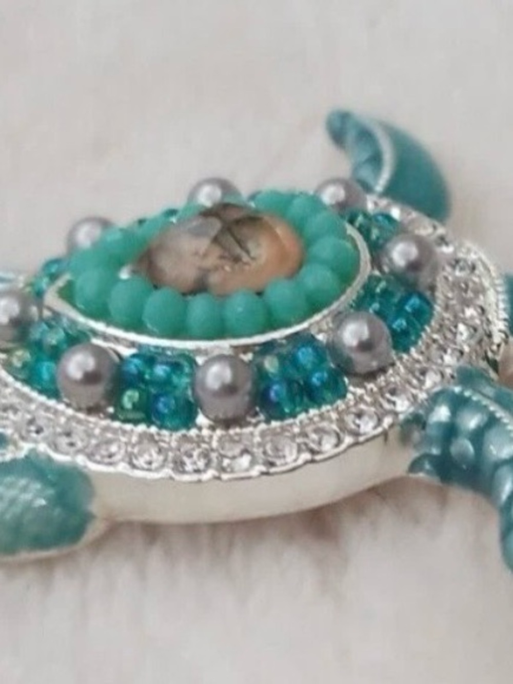 Napier Turtle Brooch - Picture 3 of 4
